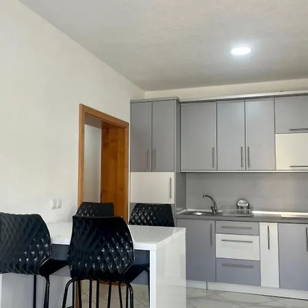 App Kajtazovic 1 By Interhome Вир