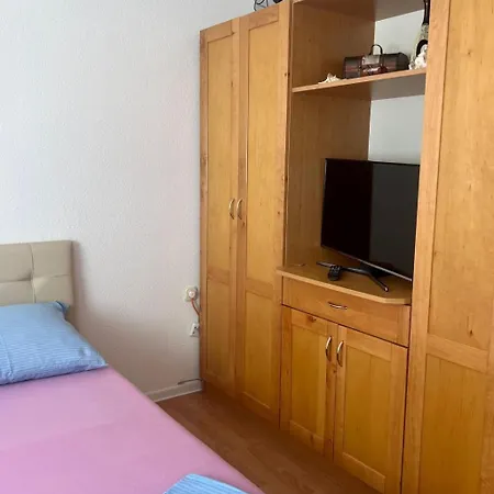 App Kajtazovic 1 By Interhome Апартаменты